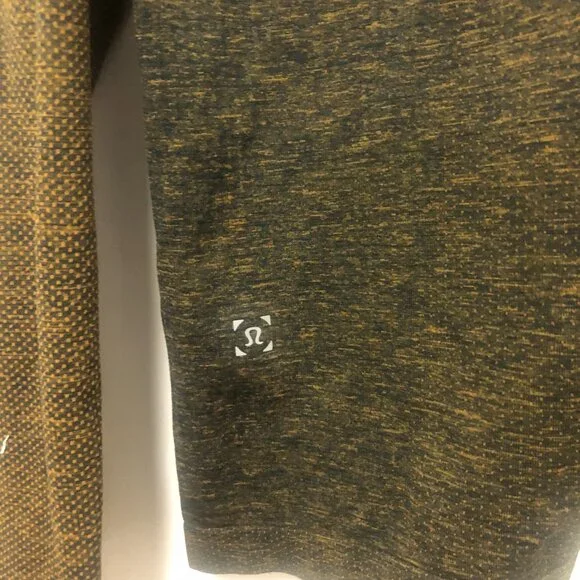 Lululemon Metal Vent Tech 1/2 Zip 2.0 Mens Size L LIKE NEW - Picture 6 of 9